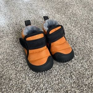 Baby snow boots - 12 to 18 months